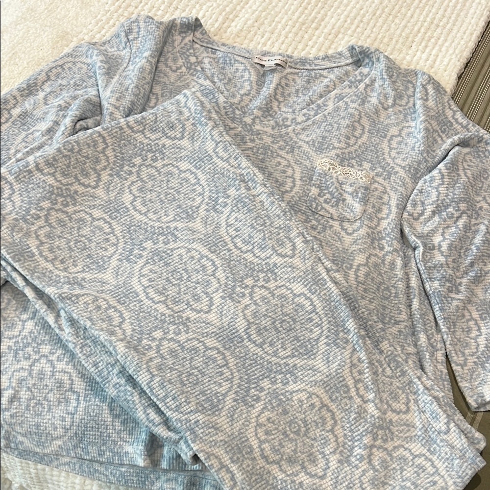 Women's Miss Elaine Blue Patterned Pajama set XLu